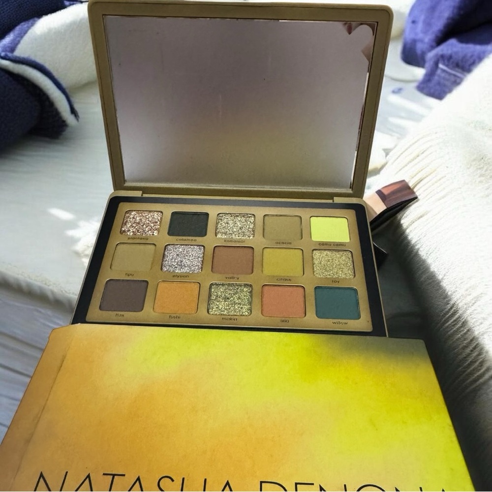 Natasha Denona Yucca Eyeshadow Palette 15 Shades New Unused w/ Box